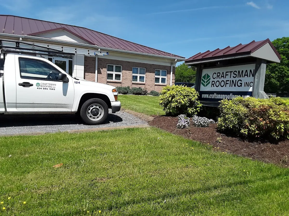 Quality Roof Replacement by experienced craftsmen in Downers Grove